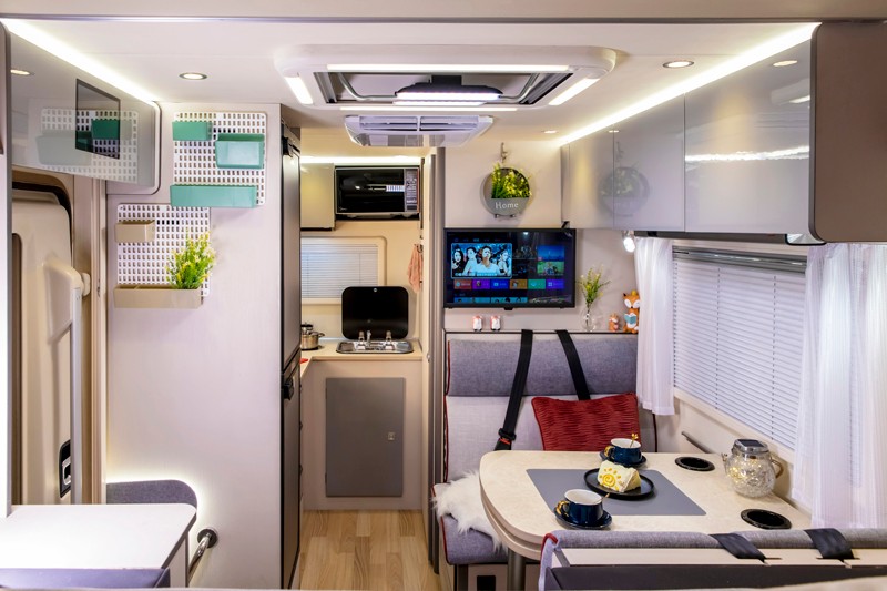 自動(dòng)檔、四驅(qū)房車(chē)，可落京牌，這款點(diǎn)贊